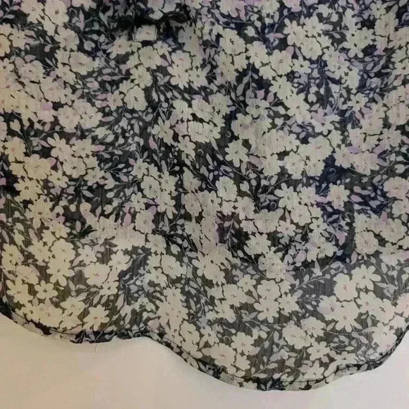 Dynamite size medium floral blouse  with ruffle - Picture 6 of 7